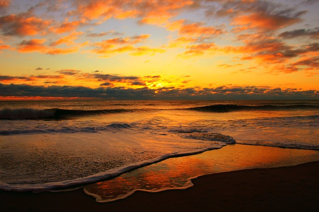 The Pros and Cons of Brasilito Beach, Costa Rica